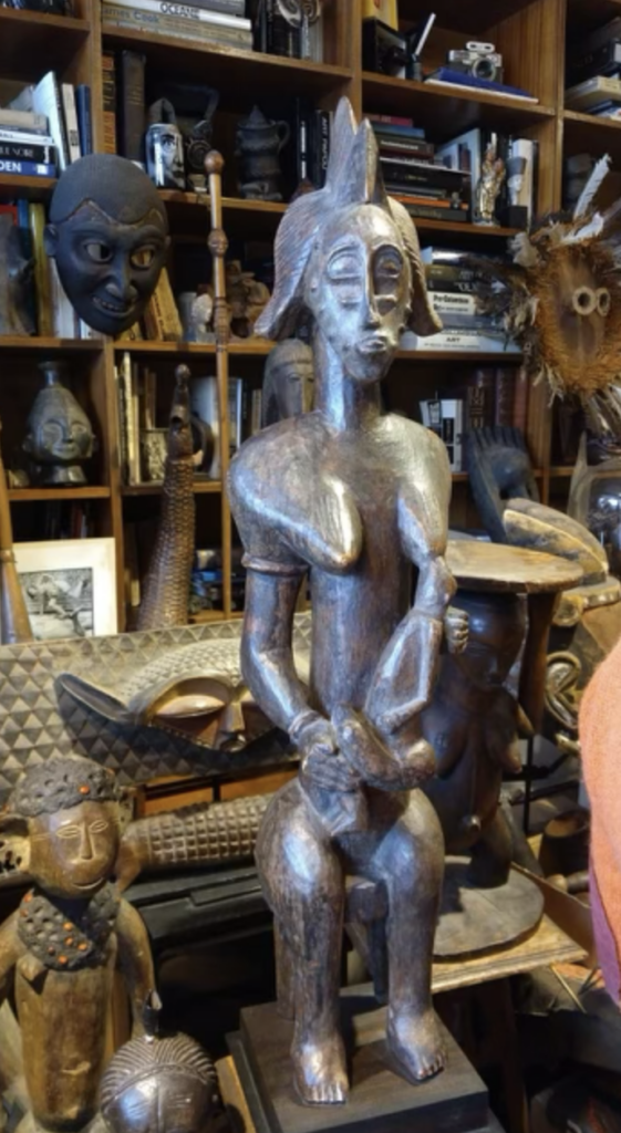 African curio shop, Antwerpen, Belgium (Hilkka Abicht)